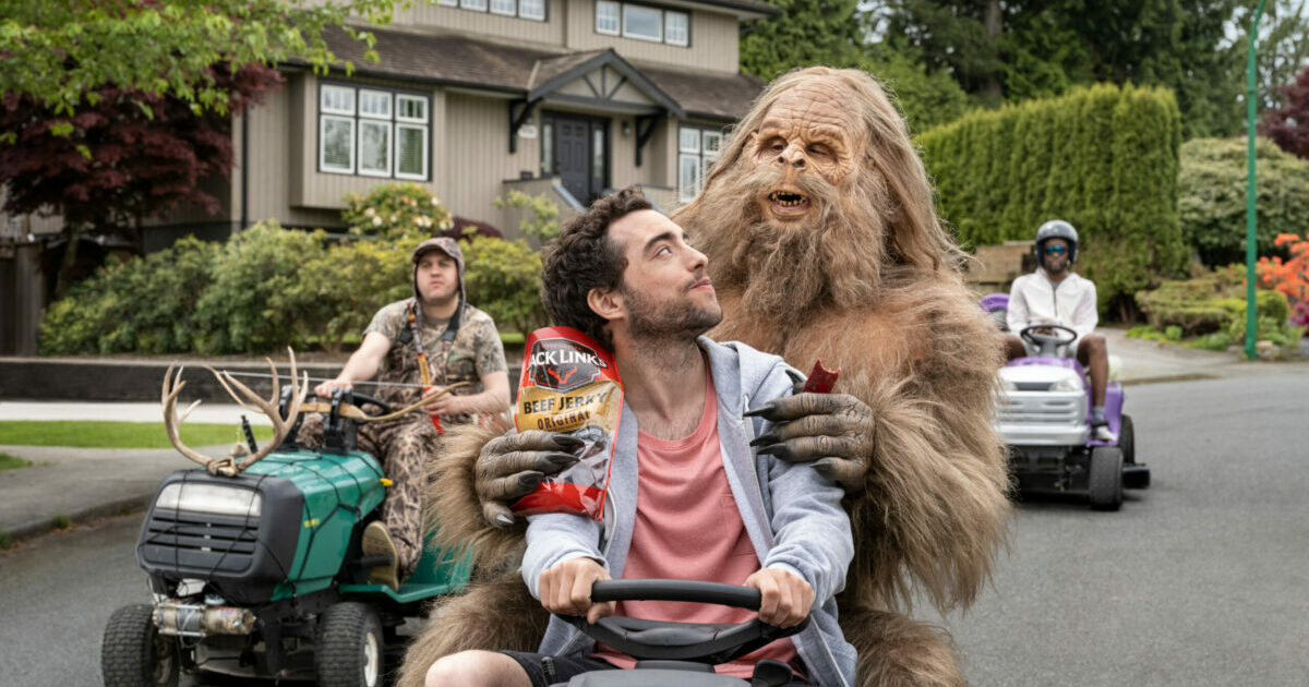 The Benefits of Snacking and Our Favorite Snacks